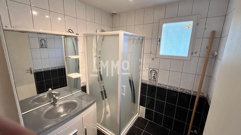 Maison - 84 m² - 4 pièces