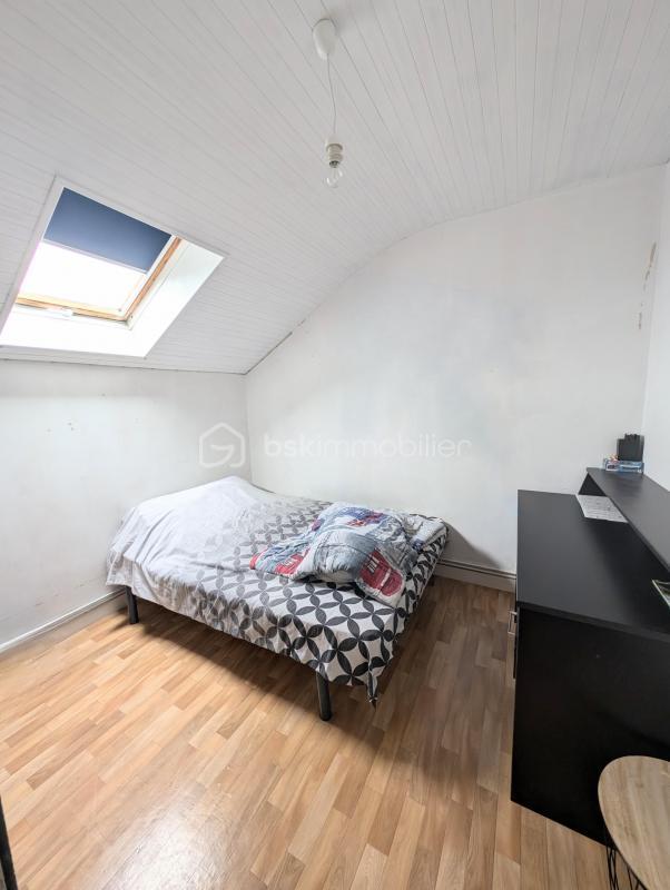 Maison - 188 m² - 8 pièces