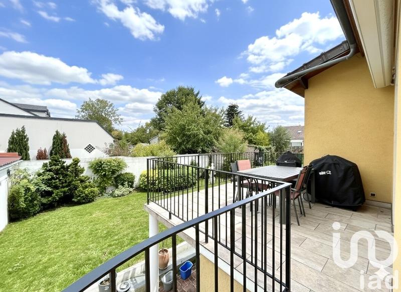 Maison - 140 m² - 6 pièces