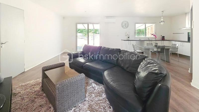 Maison - 135 m² - 6 pièces