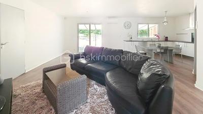 Maison - 135 m² - 6 pièces