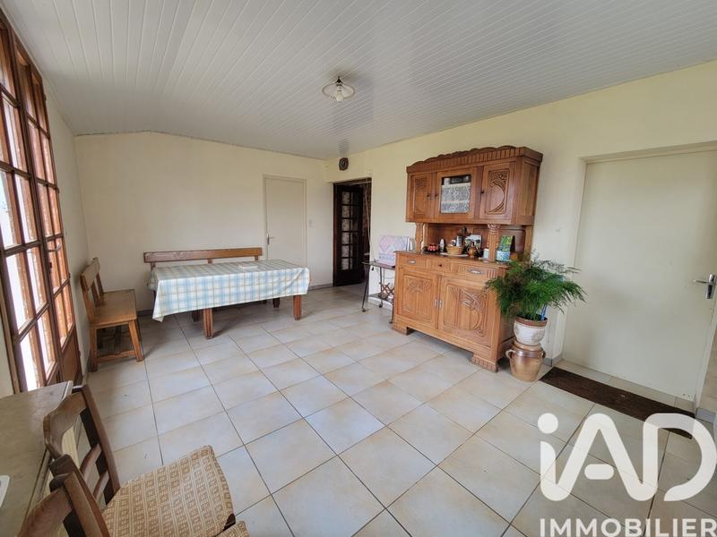 Maison - 99 m² - 5 pièces