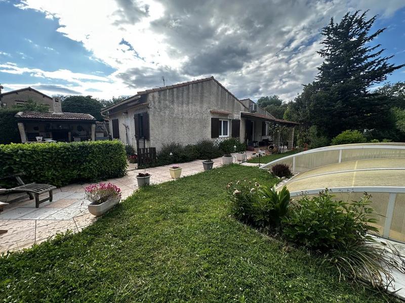 Villa - 160 m² - 9 pièces