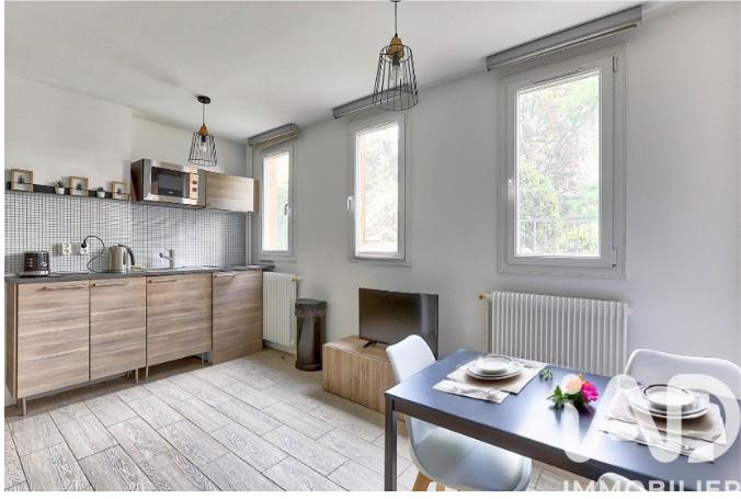 Appartement - 108 m² - 4 pièces