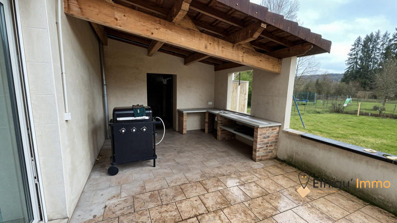 Maison - 500 m² - 6 pièces