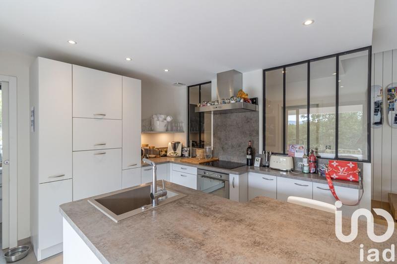 Maison de maîtres - 200 m² - 6 pièces