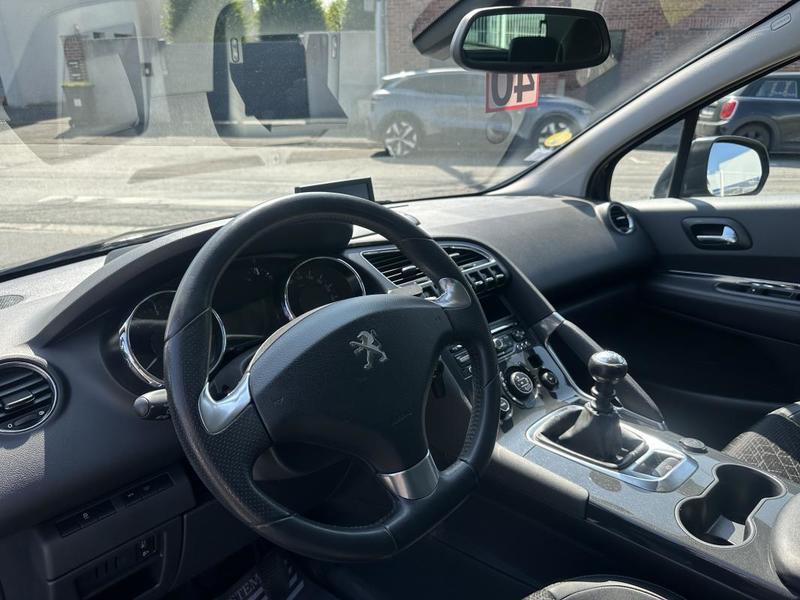 Peugeot 3008 Allure 1.6 Hdi 120 Cv Toit Pano Affichage Tête Haute