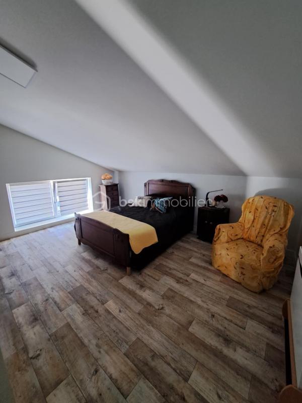 Maison de village - 105 m² - 6 pièces