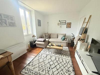 Appartement - 80 m² - 3 pièces
