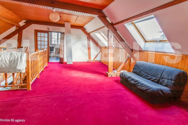 Maison - 182 m² - 6 pièces