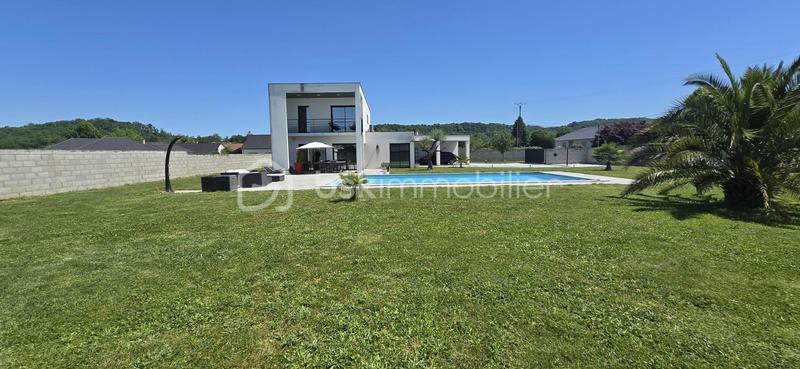 Villa - 165 m² - 7 pièces