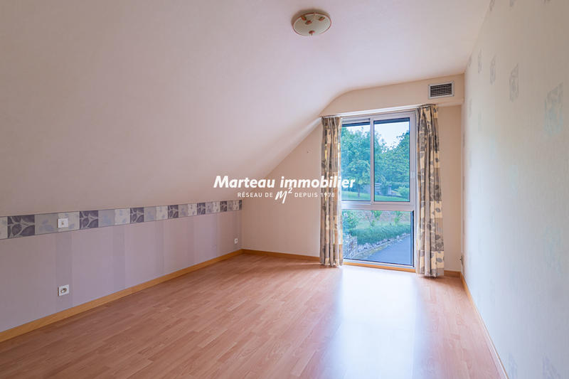 Maison - 202 m² - 7 pièces