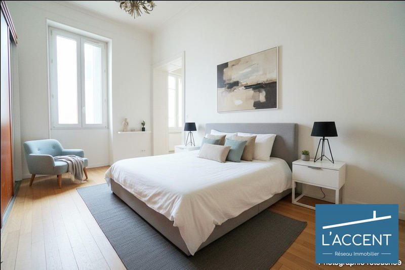 Appartement - 122 m² - 5 pièces