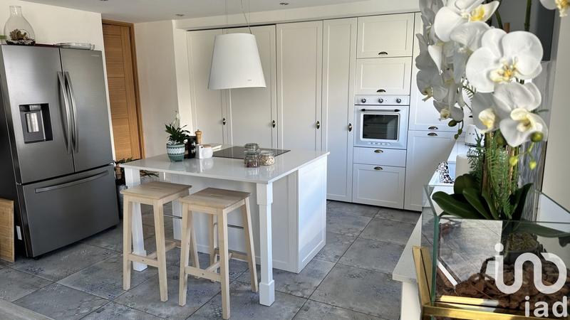 Maison - 165 m² - 6 pièces