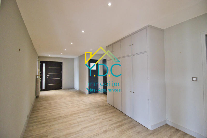 Appartement - 187 m² - 5 pièces