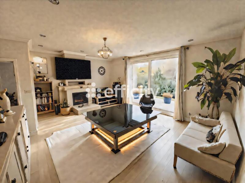 Maison - 175 m² - 8 pièces