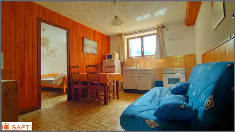 Maison - 184 m² - 9 pièces