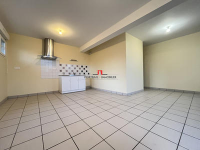 Maison - 94 m² - 4 pièces