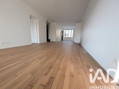 Appartement - 110 m² - 4 pièces