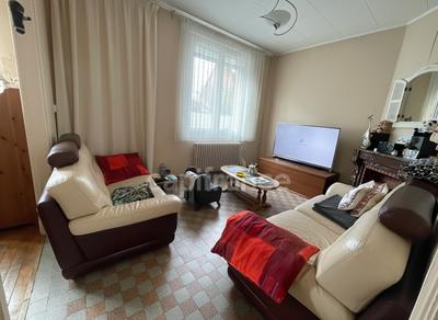 Maison - 98 m² - 4 pièces