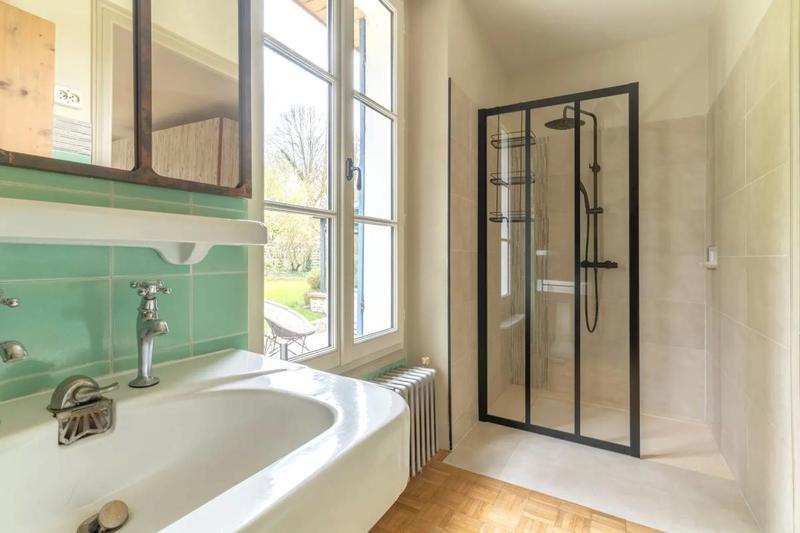 Demeure - 139 m² - 7 pièces