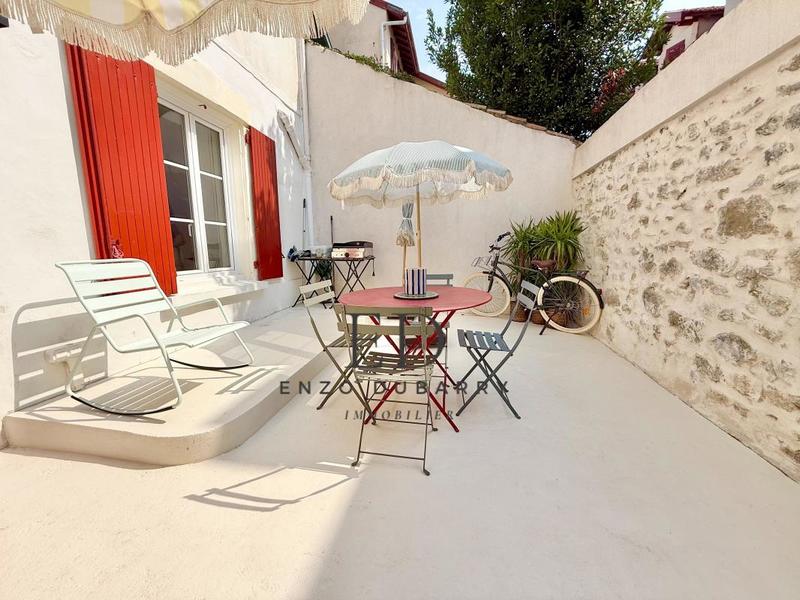 Appartement - 77 m² - 3 pièces