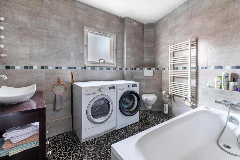 Maison - 156 m² - 5 pièces