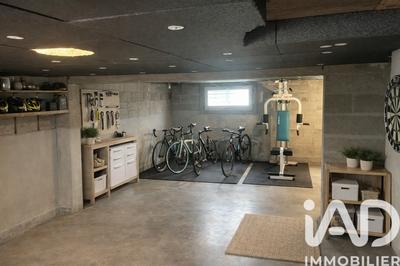 Maison - 104 m² - 6 pièces