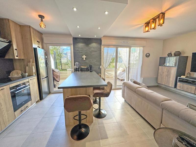 Appartement - 57 m² - 3 pièces