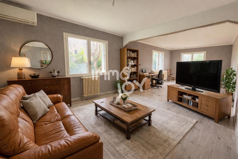 Maison - 248 m² - 8 pièces