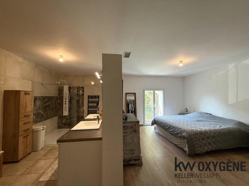 Mas - 197 m² - 5 pièces