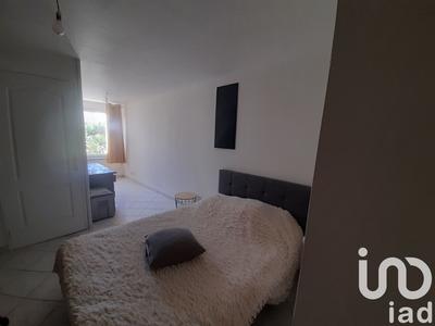 Maison - 210 m² - 8 pièces