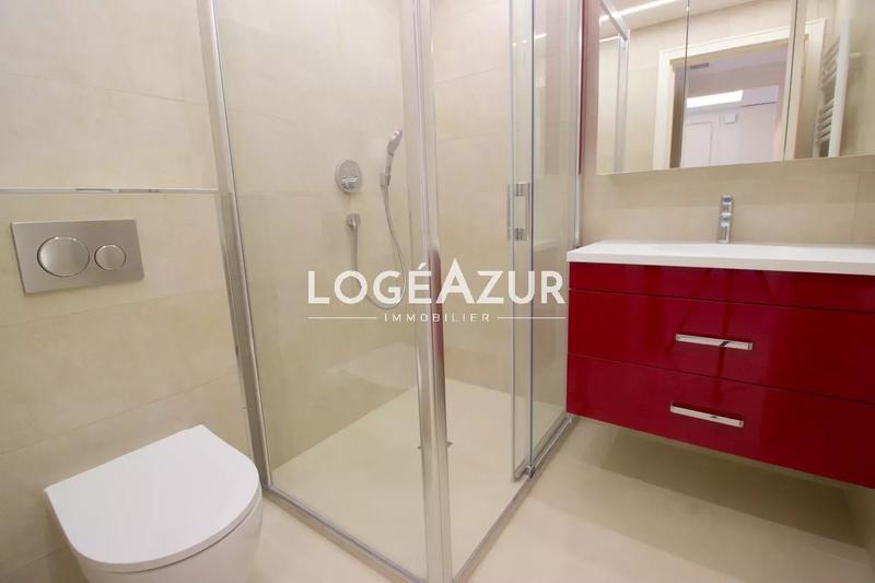 Appartement - 92 m² - 3 pièces