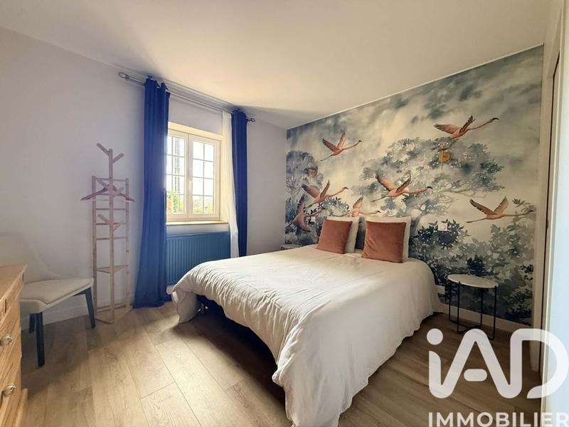 Maison - 308 m² - 16 pièces