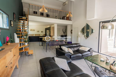 Maison - 168 m² - 6 pièces