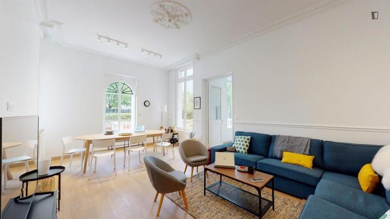 Chambre - 18 m² - 11 pièces