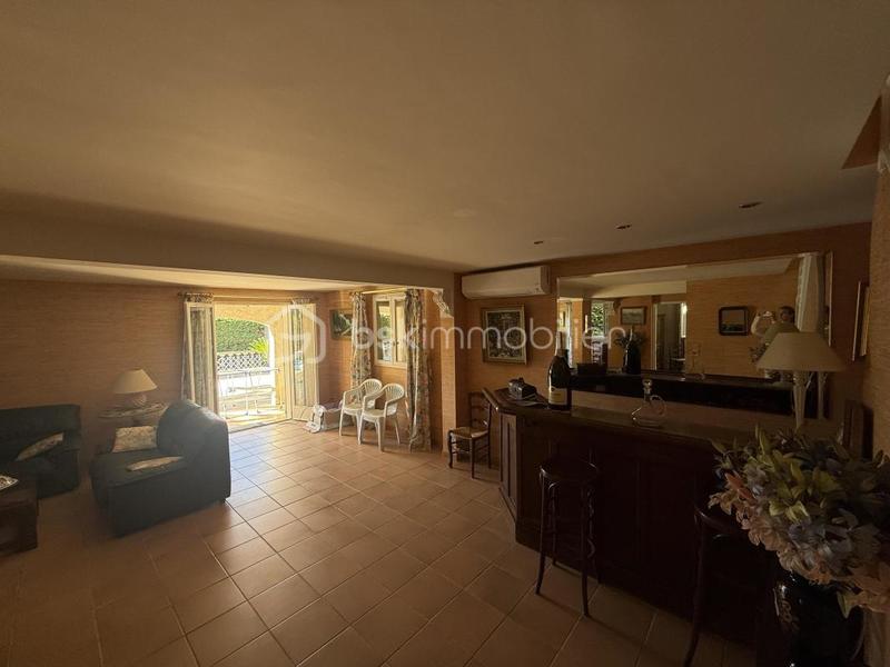 Maison - 136 m² - 5 pièces