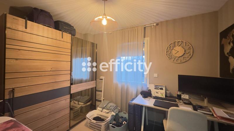 Pavillon - 80 m² - 3 pièces