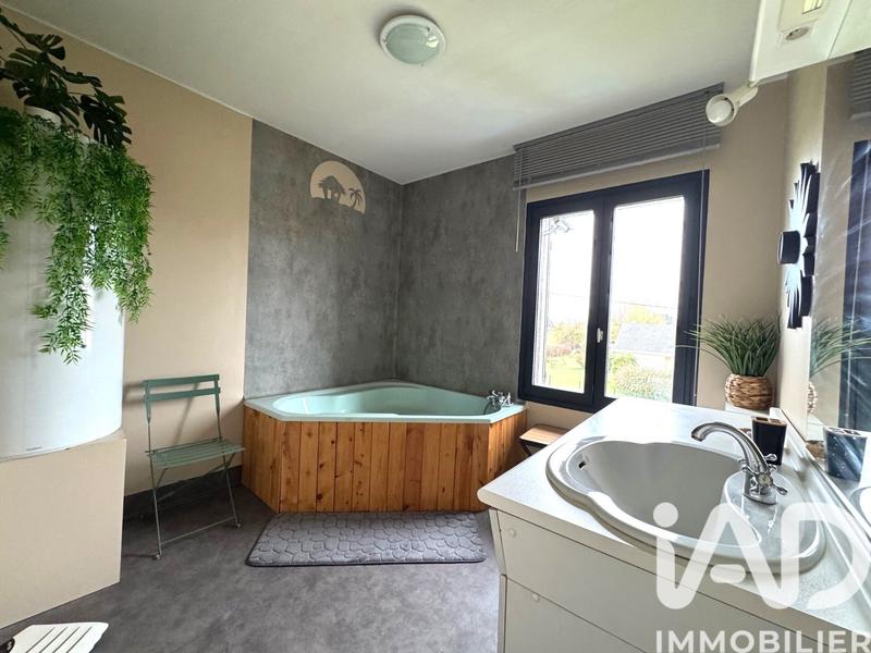 Maison - 162 m² - 5 pièces