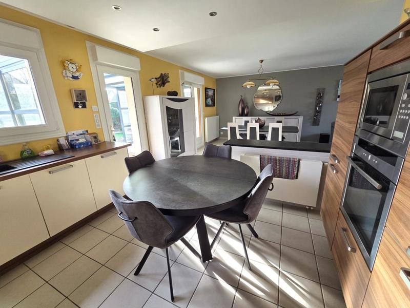 Pavillon - 95 m² - 5 pièces