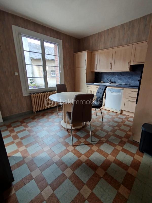 Maison de ville - 151 m² - 6 pièces