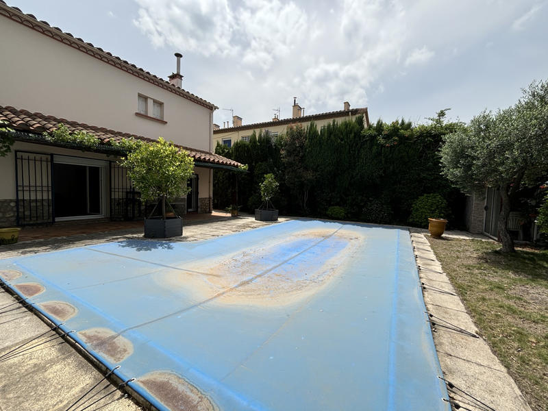 Maison - 143 m² - 6 pièces