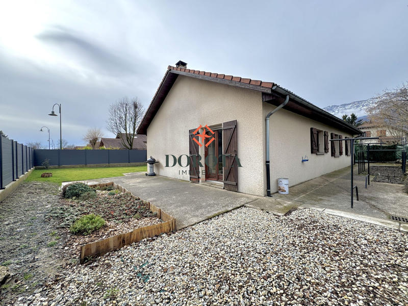 Maison - 91 m² - 4 pièces