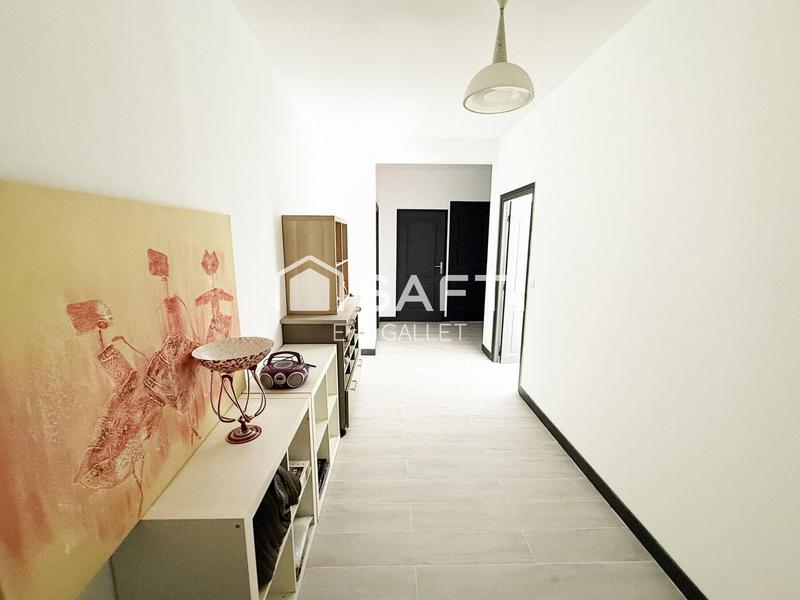 Maison - 241 m² - 9 pièces