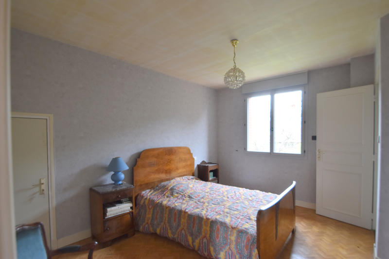 Maison - 200 m² - 7 pièces