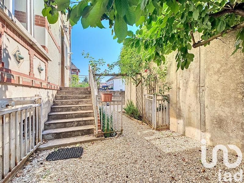 Maison - 127 m² - 7 pièces