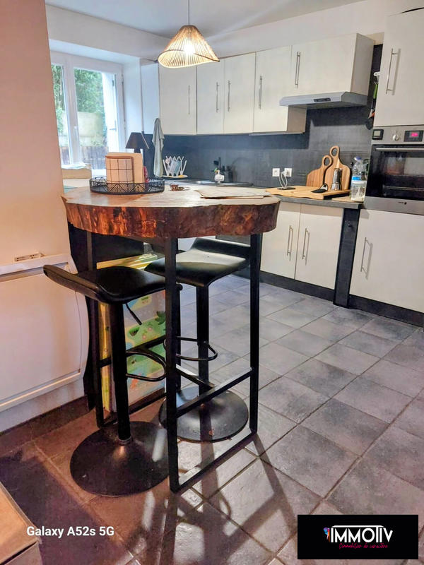 Maison - 105 m² - 6 pièces