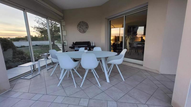 Propriété - 204 m² - 5 pièces