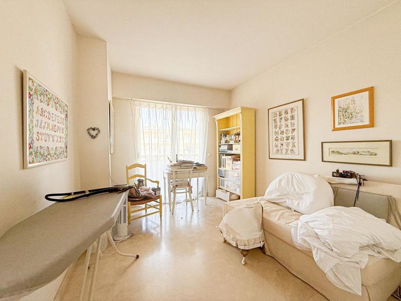 Appartement - 95 m² - 4 pièces