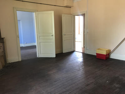 Appartement - 145 m² - 5 pièces